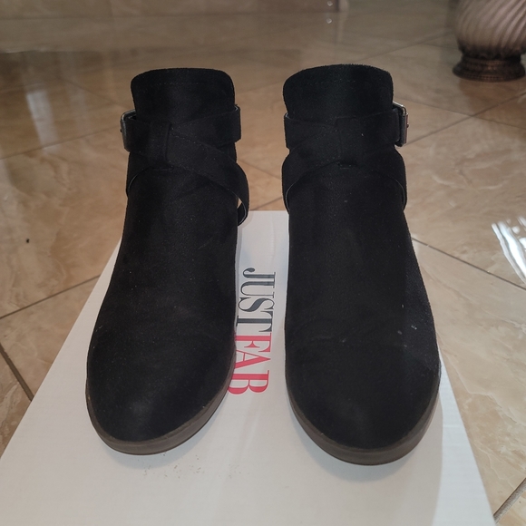 Womens booties - Picture 2 of 5